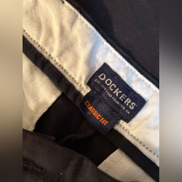 Dockers pants - Picture 2 of 5